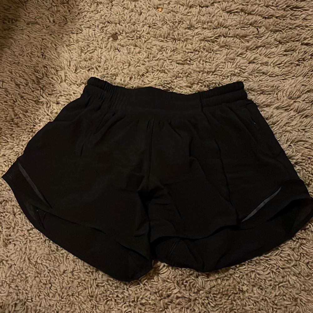 Hotty hot lululemon shorts